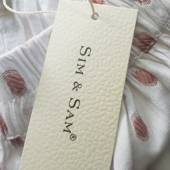 Women's Two Piece Skirt Outfit - Picture 10 of 11